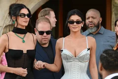 Dasma e Jeff Bezos dhe Lauren Sánchez nis me shkëlqim në