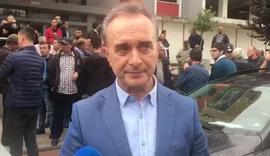 Ndryshe nga Bardhi, Luan Baçi pranon humbjen: Na falni demokratë,