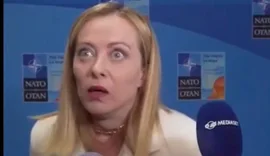 Video/ Mimikat e Giorgia Melonit pushtojnë rrjetin. Kryeministrja italiane