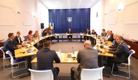 Thellohet kriza politike në Kosovë, Kurti dështon të