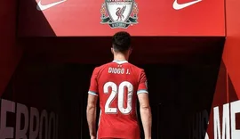 Liverpool thyen rregullin e Premier League në nder të Diogo Jotës