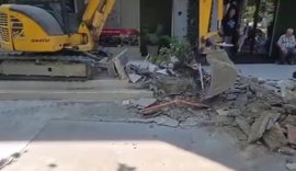 Video/ Rama: Do çmontohen çdo ditë platformat dhe strukturat