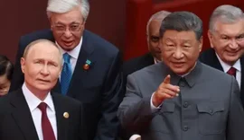 Mikrofoni tradhton dy liderët. Çfarë po diskutonin Xi dhe Putin