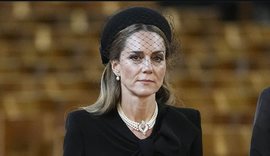 Foto/ Të gjithë sytë te Kate Middleton në varrimin e