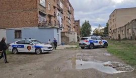 E mitura u hodh nga pallati, dëshmia e nënës: E tallnin dhe e