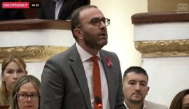 Gazment Bardhi kërkon dorëheqjen e ministres Koçiu pas vrasjes