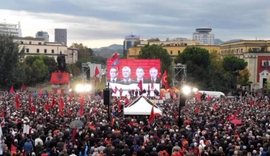 Mijëra shqiptarë protestuan në mbrojtje të
