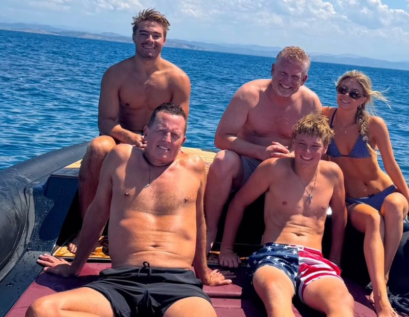 Richard Grenell zgjedh rivierën shqiptare për të kaluar pushimet!