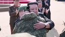 Në lot për ushtarët e vrarë në Rusi, por Kim Jong Un nuk i ndahet Putinit