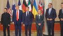 Rendi botëror i Trump varet mbi Europën. Konferenca e Sigurisë në Mynih, grin...