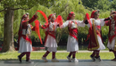  FolkKid bashkon trojet, fëmijët sjellin në skenë vallen dhe traditën shqipta...