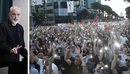Rama krahason protestuesit me nazistët dhe “Agimin e Artë”: Fali Zot, se s’di...