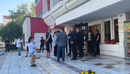Rama pritet të mbërrijë në Vlorë, forca të shumta sigurie pranë Pallatit të K...