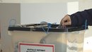 Kosova voton për herë të tretë në 16 muaj, mbi 2 milionë qytetarë me të drejt...