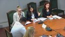 Administrata publike, Pirdeni përballë Xhafës dhe opozitës për llogaridhënien...