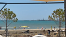 Durrës, një 50-vjeçar humb jetën pasi mbytet në plazh
