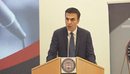 Gërshetimi i transparencës me ruajtjen e sekretit, Çela tregon sfidën në një ...