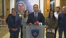 Kriza brenda “LDK”, baza kërkon shkarkimin e Lumir Abdixhikut