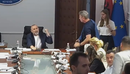 Manja përplaset edhe me Gjiknurin, deputeti socialist braktis komisionin bash...