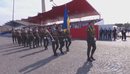 Franca kujton “Ditën e Bastijës”, ushtarët ukrainas parakalojnë në Champs-Ely...