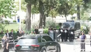 Protestuesit para Kuvendit, “shi” me vezë makinave të deputetëve