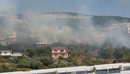 Zjarr mbi tunelin e Vlorës, flakët rrezikuan banesat në zonën e Ujit të Ftoht...