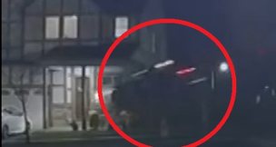 Makina fluturon brenda në shtëpi