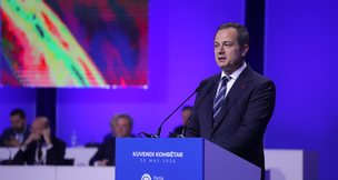 “Ne duruam dhe fituam dhe ju do të fitoni!” Deputeti i VMRO-DPMNE: Partia jonë mbështet PD-në