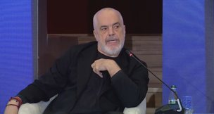 Rama flet sërish për protestën: Ka shumë për të reflektuar nën atë koren e zezë që është pjesa e dukshme