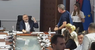 Manja përplaset edhe me Gjiknurin, deputeti socialist braktis komisionin bashkë me kolegët e PD