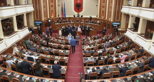  302 mln euro armatime nga SHBA, PS e miraton me 74 vota, PD: E ankimojmë në “Kushtetuese”