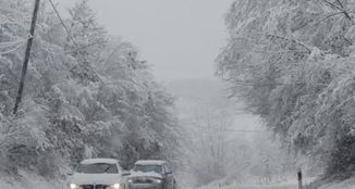 Reshje shiu dhe bore në Kosovë, probleme e vështirësi në qarkullim në disa akse rrugore 