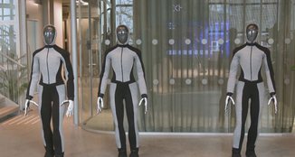 Robotë të armatosur në Serbi, Vuçiç: Do mbrojnë vendin, do na ndihmojë Kina