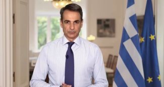 Më imunitet dhe “vende pune përjetë”, Mitsotakis kërkon të rifitojë besimin pas skandalit të korrupsionit