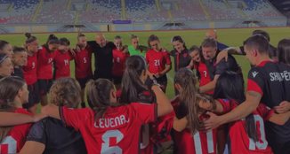 Sukses historik, vajzat kuqezi sigurojnë Play Off-in e botërorit 2027
