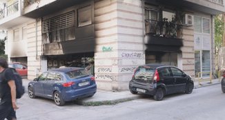 Tronditet Greqia. Vritet nëna e kandidates së partisë në pushtet, thirrje për protestë