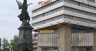 Opozita në Serbi kërkon reagim nga shteti për posterët kundër shqiptarëve