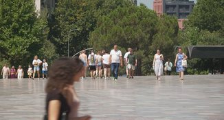 Fundjava më e nxehtë e korrikut, termometri shënon 42 gradë Celsius. Kufizoni daljet në vapë