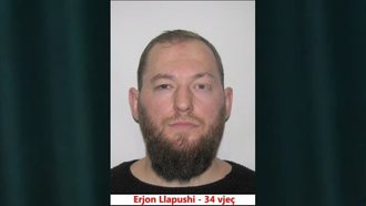 Ekskluzive- Tentuan të heqin përgjuesin në banesën e Erjon Llapushit, Policia procedon detektiven private dhe një person tjetër