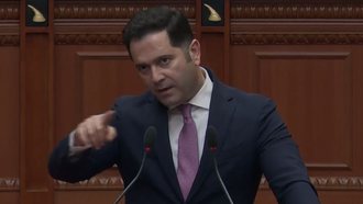 “I pi gjakun të rinjve e të rejave dhe nuk paguan asnjë taksë në vend”, Ministri i Financave: Ana e errët e Agron Shehajt