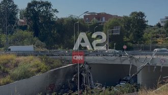 Aksident i rëndë në Sauk, kamioni bie nga mbikalimi në autostradë