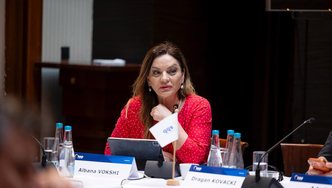 Vokshi në EPP: Shqipërisë i duhet një qeveri kujdestare për të garantuar zgjedhje të lira 