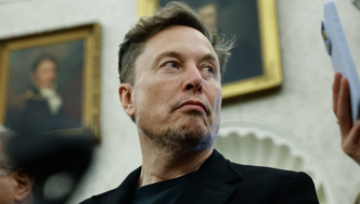 Musk mbështet 