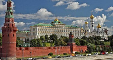 Ministria e Mbrojtjes së Rusisë: Mbrojtja jonë ajrore rrëzoi 10 dronë që po shkonin drejt Moskës