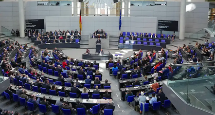 Buxheti gjerman, më shumë para, por edhe borxhe më të mëdha