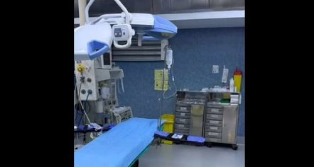 Mbërriti në spital me dy çarje në zemër e një në stomak, mjekët e Durrësit shpëtojnë të miturin e plagosur 