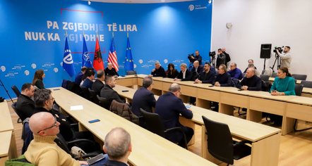 “Rama ka kapur çdo pushtet”, Berisha: Gjykatës Kushtetuese ia ka imponuar vendimin për Ballukun