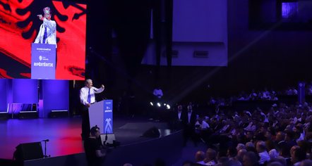 “Jemi në kilometrin e fundit drejt fitores”, Berisha: Ripërtëritjen e PD-së ua kemi borxh demokratëve e shqiptarëve