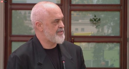 “Për çfarë na duhen resortet luksoze?”, Rama: Të rinjtë mund të pyesin ChatGPT çfarë sjellin në ekonomi