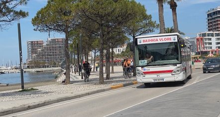 Mungon informacioni, shërbimi urban një nga problematikat e sezonit